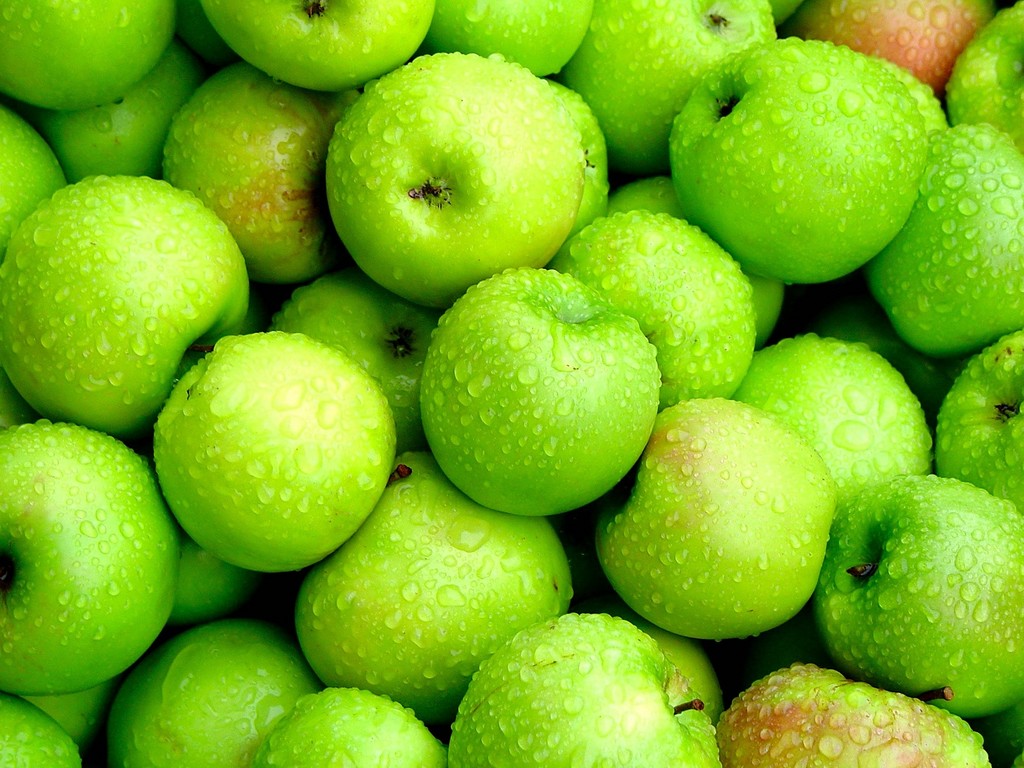 hd green apple fruits wallpaper 1024x768 dowload